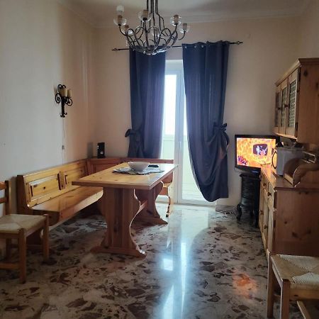 Vittoria Alata Hotel Бари Екстериор снимка